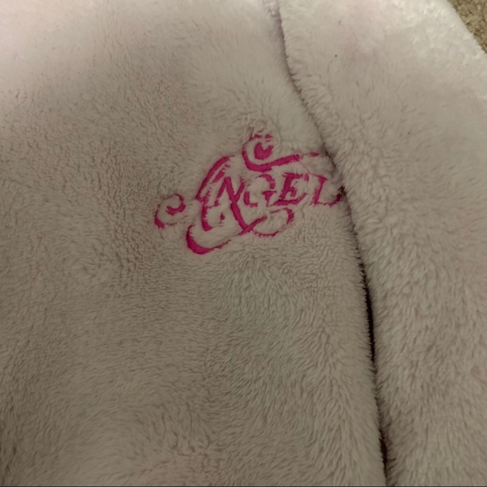 Women's Pink Fleece Robe - Picture 5 of 12